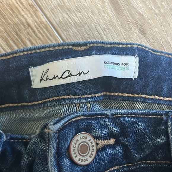 Jeans - Picture 2 of 4